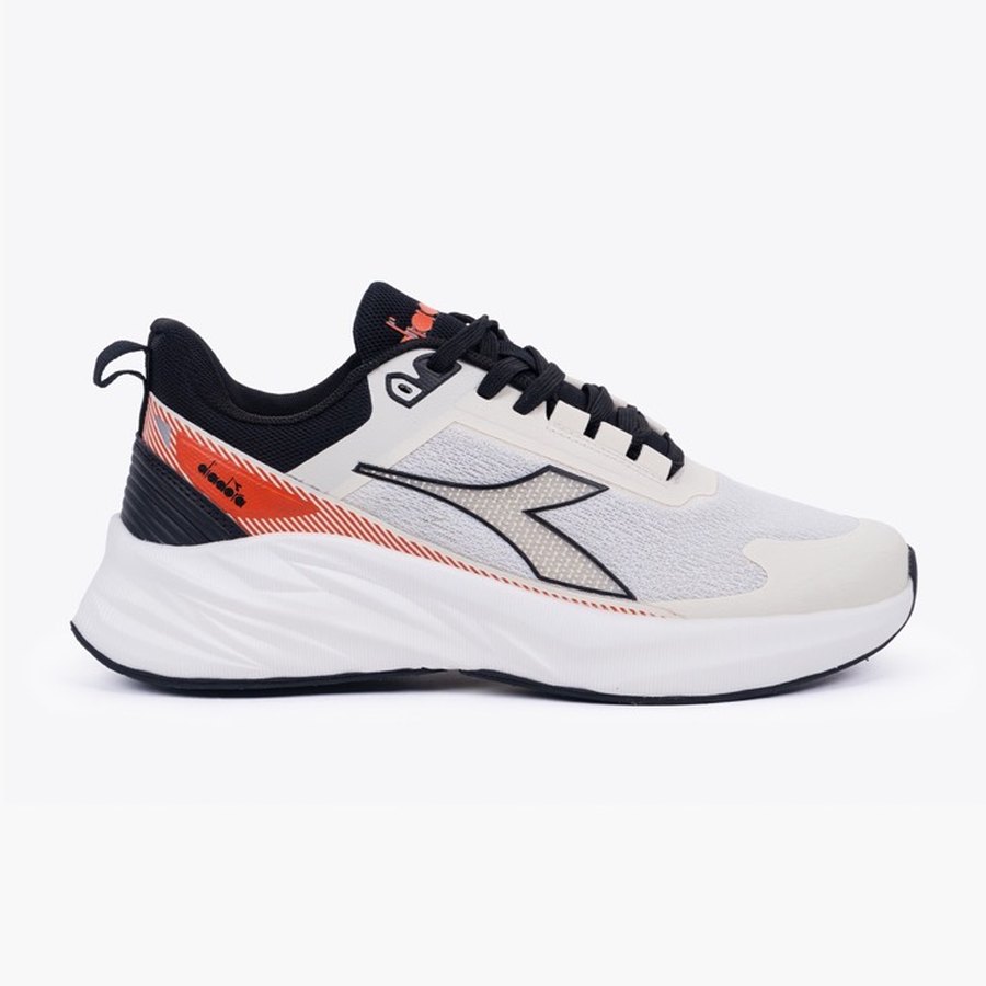 Diadora NAMI