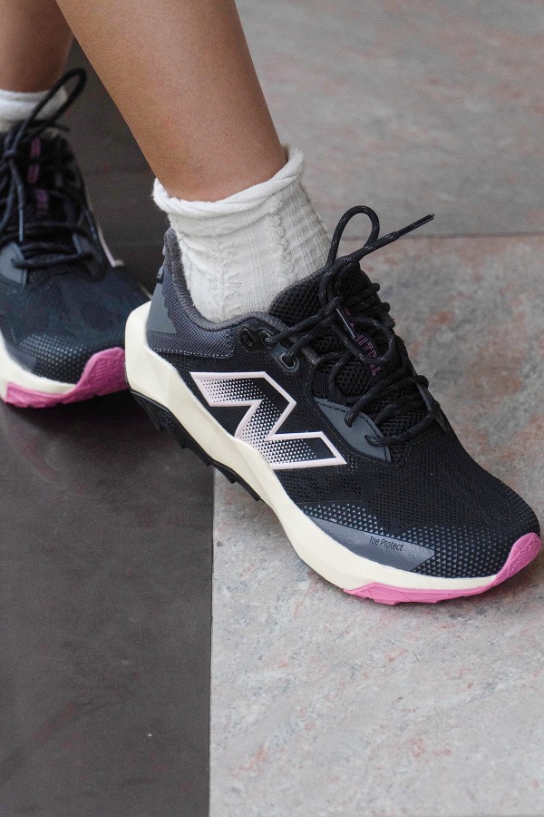 New Balance NITREL nữ — góc 3